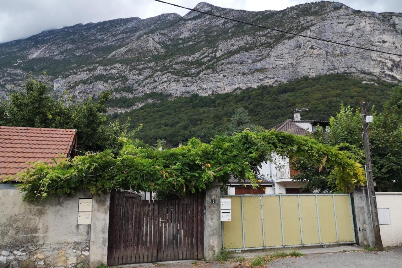 #M1 La Maisonnette Des 3 Ponts Terrace Saint-Egreve Exteriör bild