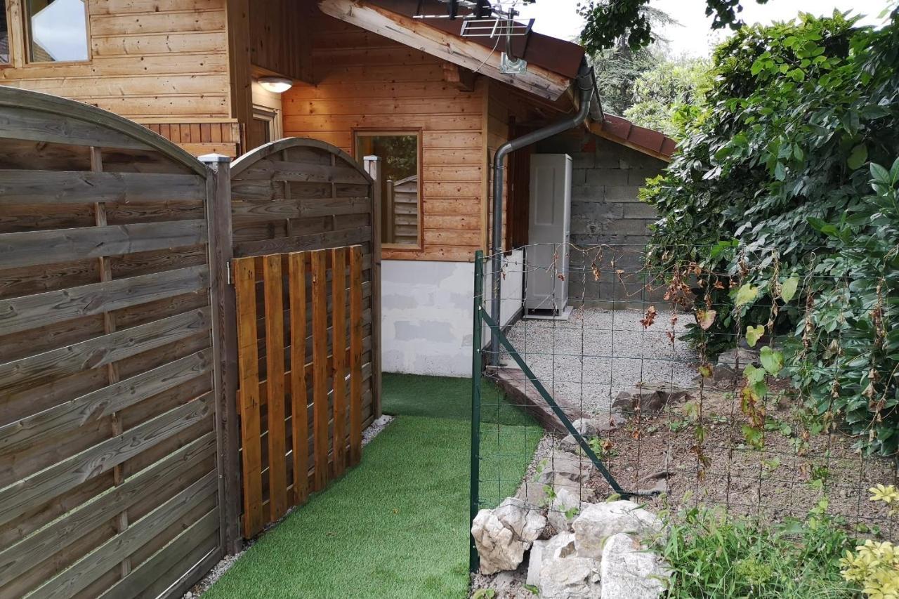 #M1 La Maisonnette Des 3 Ponts Terrace Saint-Egreve Exteriör bild